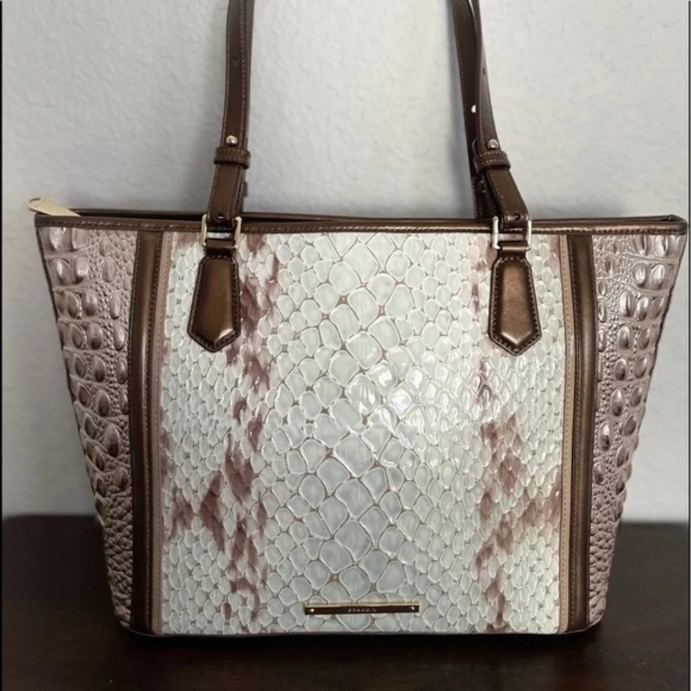 Brahmin lightweight bag